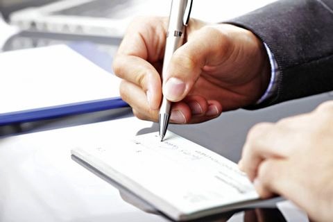 کاهش زندانیان جرائم مالی با اصلاح قانون چک